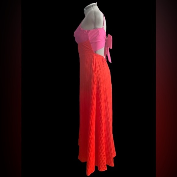 Grefit backless back tied maxi dress Sz Sm - Picture 2 of 3